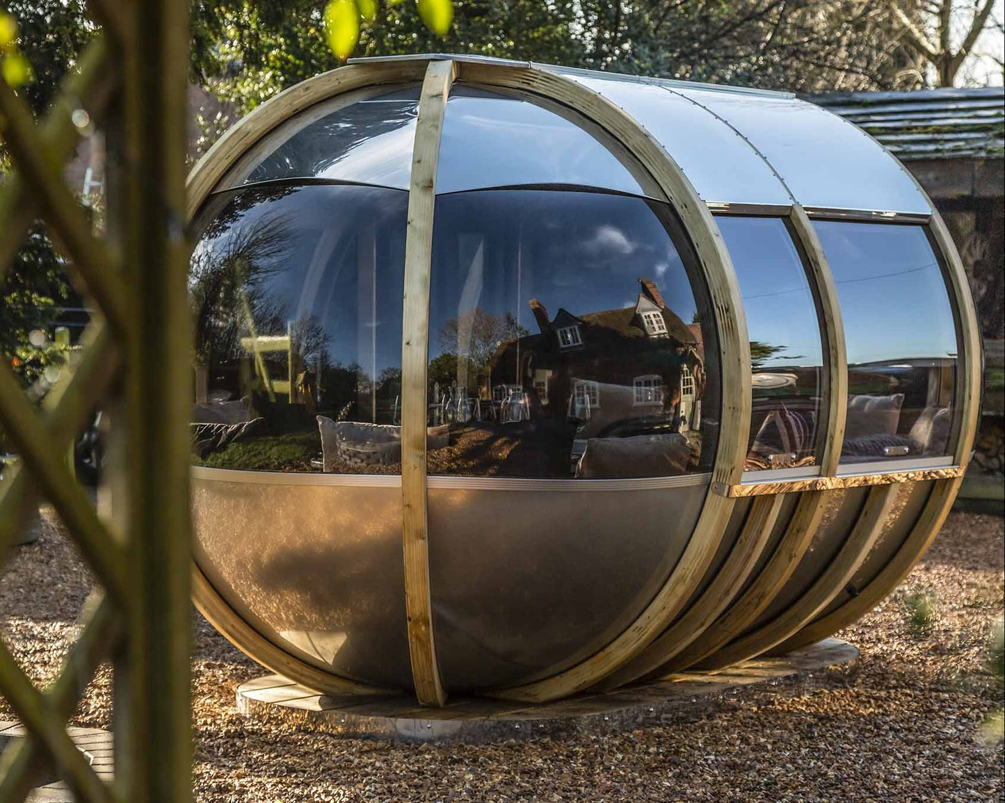 Off-Set ovalhouse Ornate Garden Pod