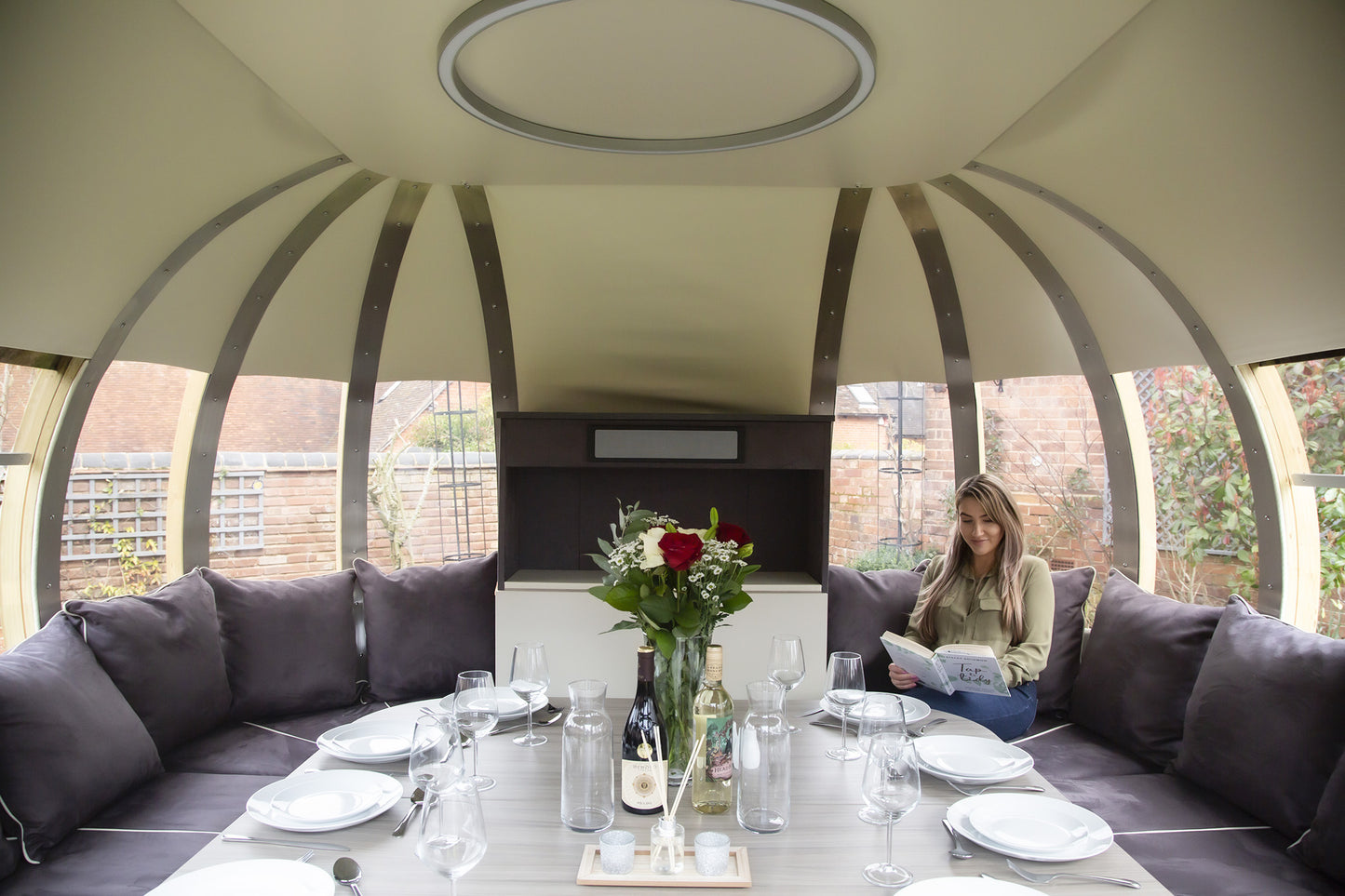 The Grande Deluxe Ornate Garden Pod