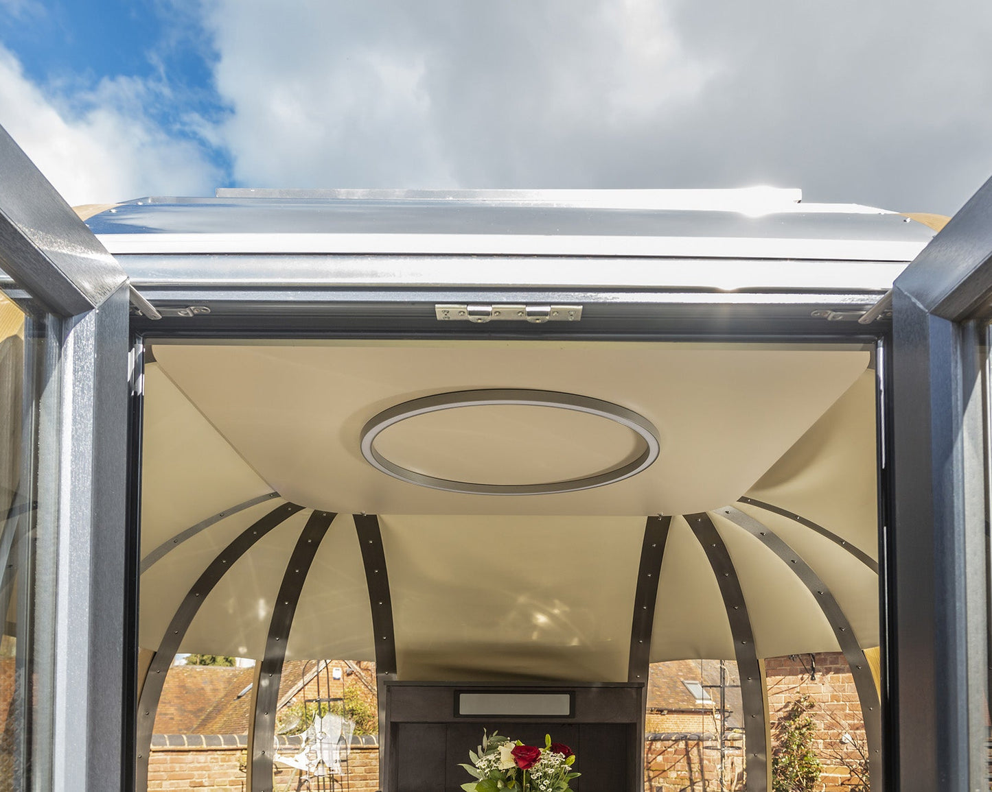 The Grande Deluxe Chic Ornate Garden Pod