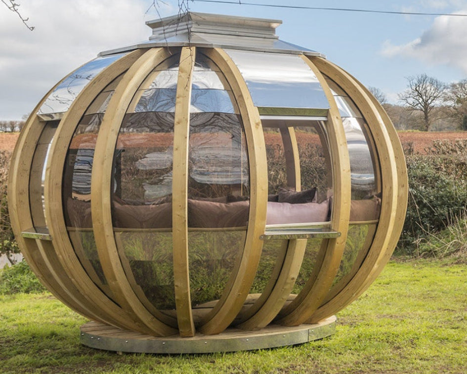 The Deluxe Ornate Garden Pod